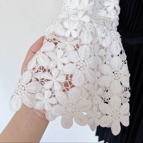 Self Portrait Adeline Lace Up Pleated Dress - Picture 13 of 13